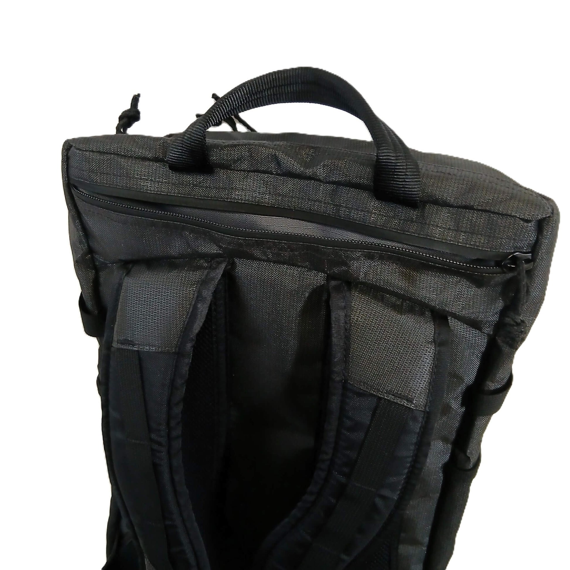 ULA Equipment 30L Patchless Dragonfly ブラックマジック ULTRA 400TX 軽量バックパック 実物写真6