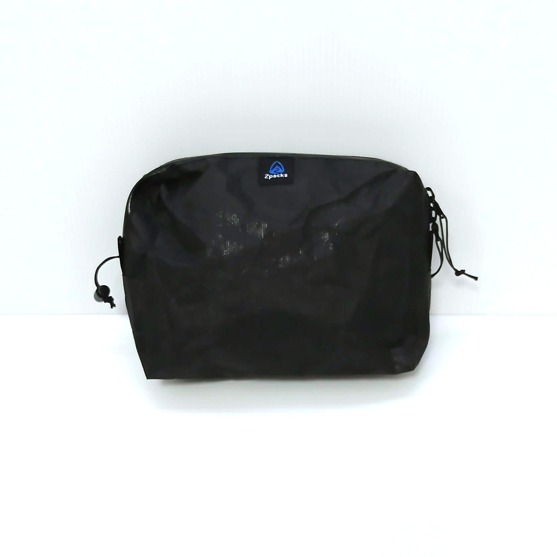 Zpacks Belt Pouch ベルトポーチ 実物写真 正面 - 両サイドのコードとZpacksロゴ - 山道具とULギアのお店 Ascend Lite