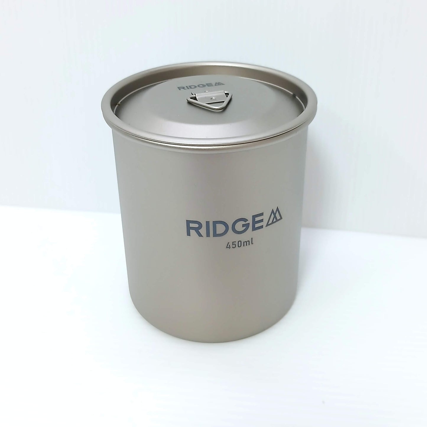 RIDGE MOUNTAIN GEAR Titanium Mug 450ml チタンマグ450ml 本体とリッド 正面 - 山道具とULギアのお店 Ascend Lite