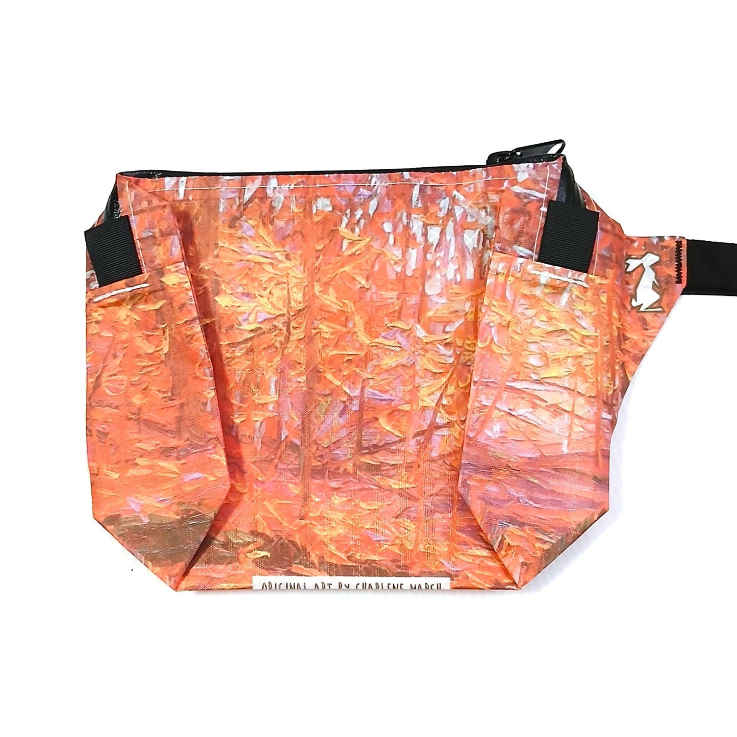 High Tail Designs The Ultralight Fanny Pack ファニーパック Autumn Glory（Charlene Marsh） オレンジからサーモンピンクの紅葉林を厚塗りの油彩タッチで描いた柄の正面全体と、白いハイライトの筆跡の実物写真 - 山道具とULギアのお店 Ascend Lite