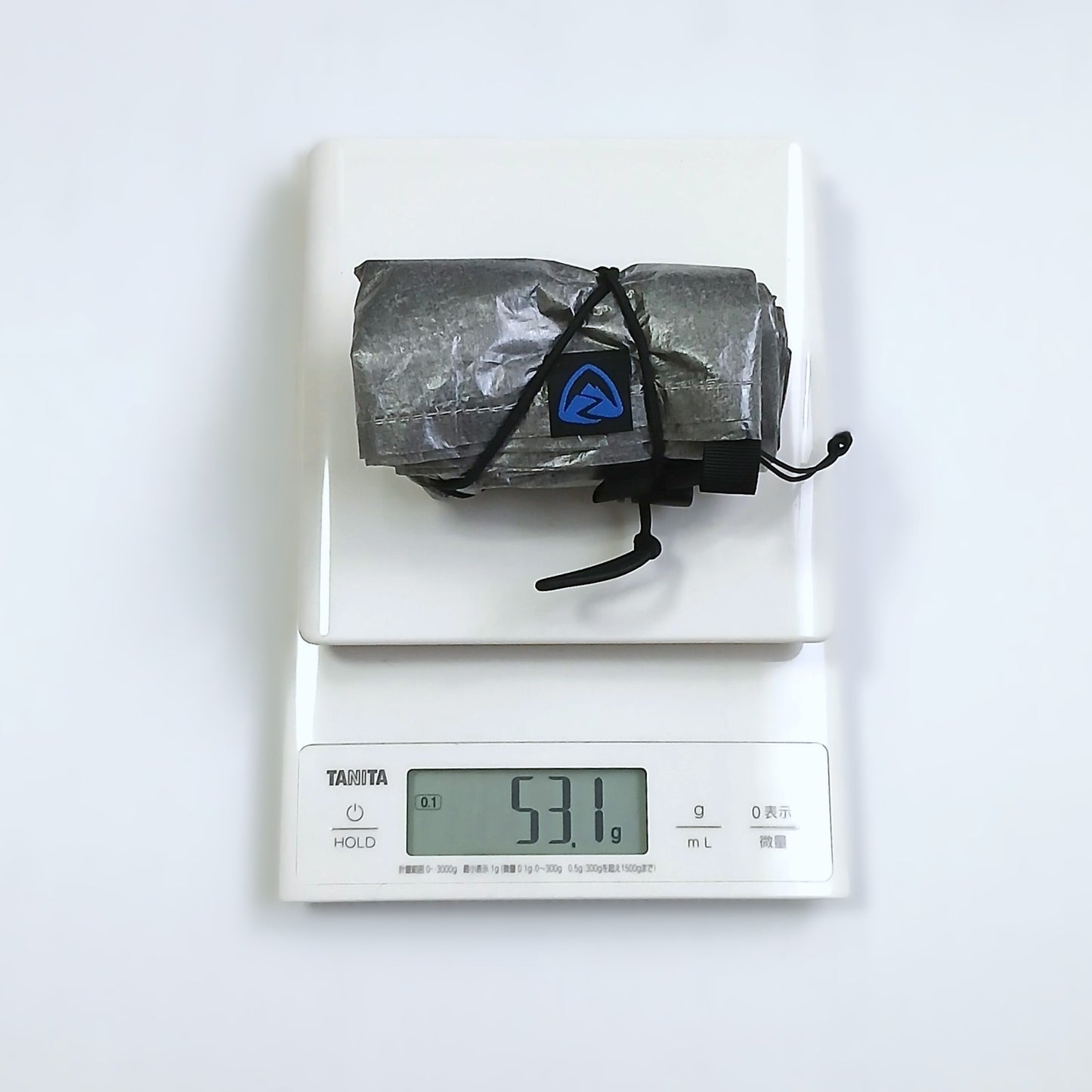 Zpacks DCF Rain Kilt DCFレインキルト 実測重量 - 丸めた状態で53.1g（TANITAスケール） - 山道具とULギアのお店 Ascend Lite