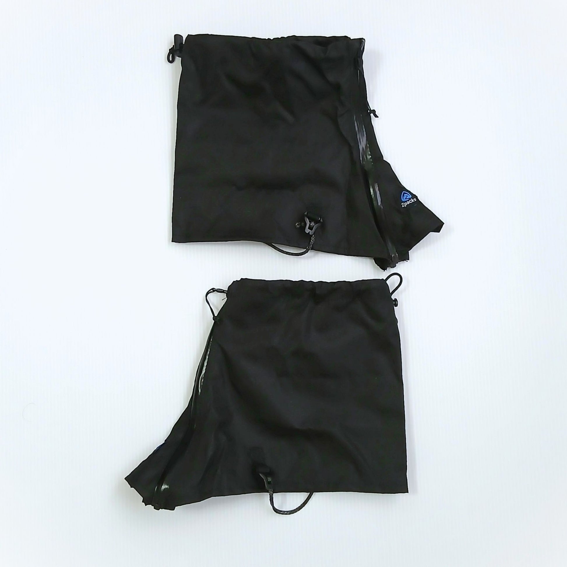 Zpacks Rain Gaiters レインゲイター Ankle 実物 - 左右ペアを広げた状態・防水フロントジッパーと靴紐用クリップ - 山道具とULギアのお店 Ascend Lite