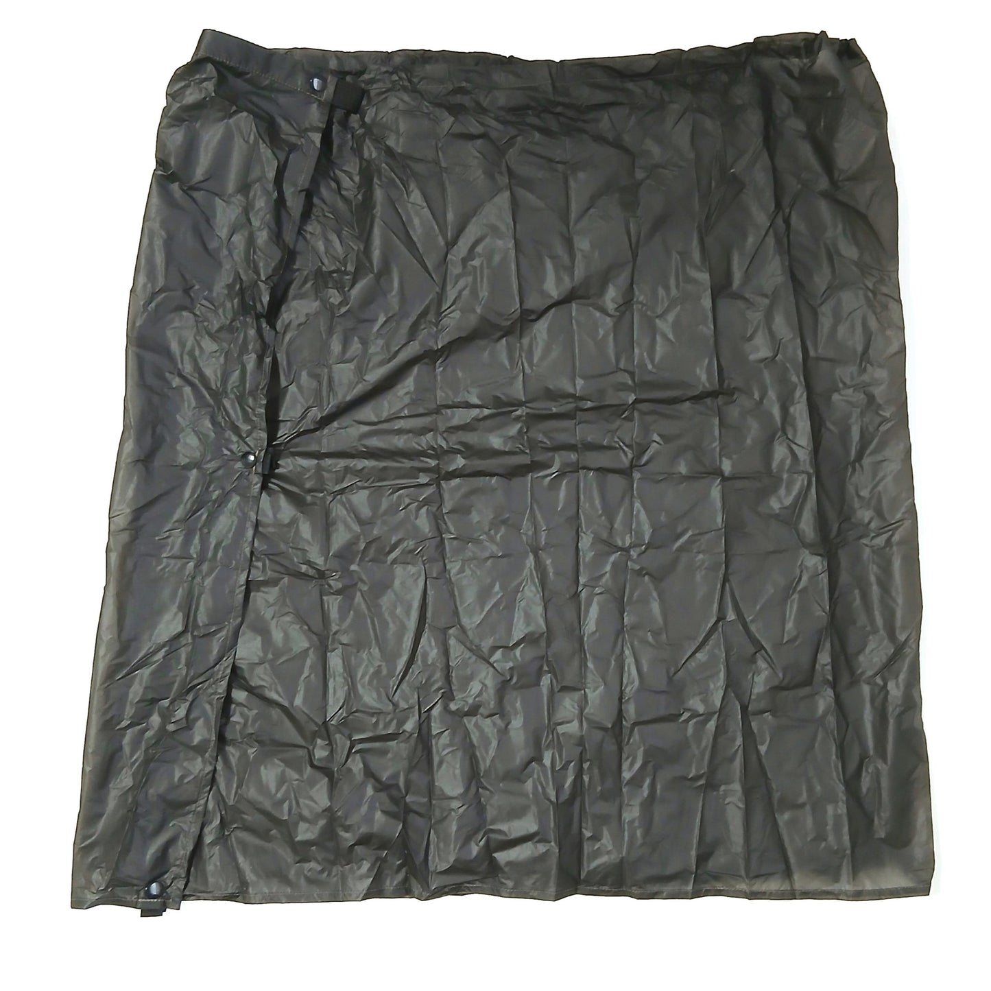 Enlightened Equipment Rain Wrap レインラップ 実物全体 - スナップを留めて平置きした状態・Charcoal - 山道具とULギアのお店 Ascend Lite