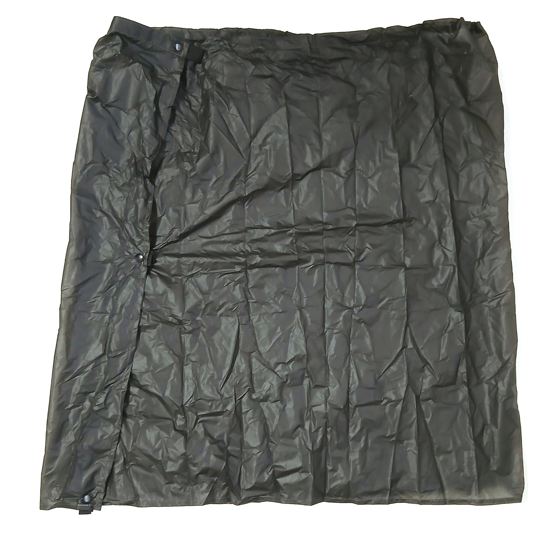Enlightened Equipment Rain Wrap レインラップ 実物全体 - スナップを留めて平置きした状態・Charcoal - 山道具とULギアのお店 Ascend Lite