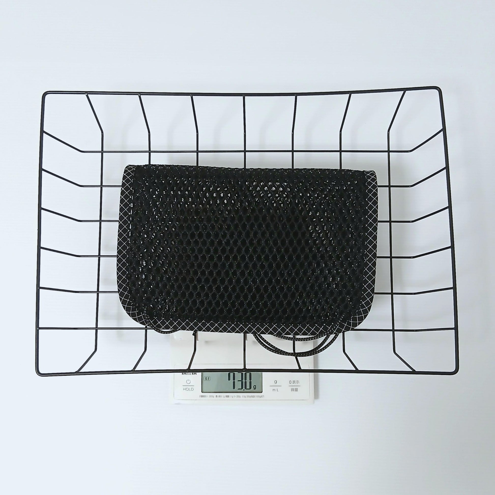 LUNA PROJECT Back Air Mesh Pad バックエアメッシュパッド 実物 XSサイズの計量 - デジタルスケールで当店実測73.0g - 山道具とULギアのお店 Ascend Lite