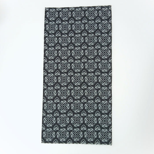 Zpacks Neck Gaiter ネックゲイター Gray/Black - 筒状のまま平置きした全体の実物写真 - 山道具とULギアのお店 Ascend Lite