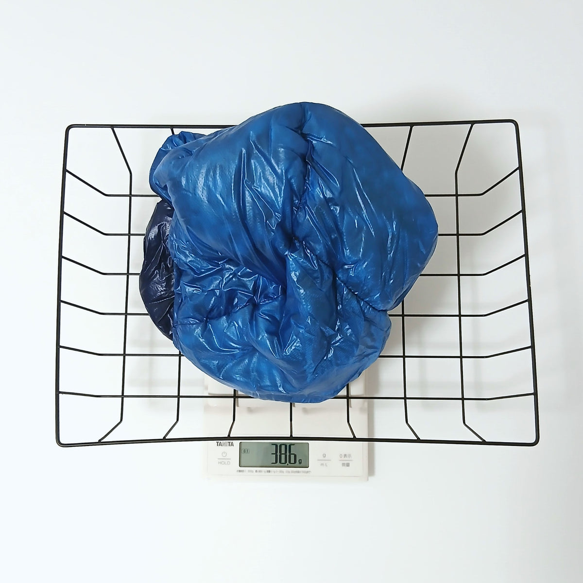 Zpacks Down Hood ダウンフード Navy / Azure Blue - 当店実測38.6g（フード単体）の実物写真 - 山道具とULギアのお店 Ascend Lite