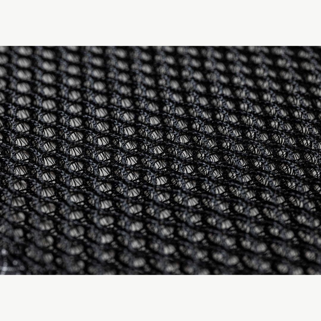 LUNA PROJECT Back Air Mesh Pad ポリモノフィラメントエアメッシュの生地アップ - 山道具とULギアのお店 Ascend Lite