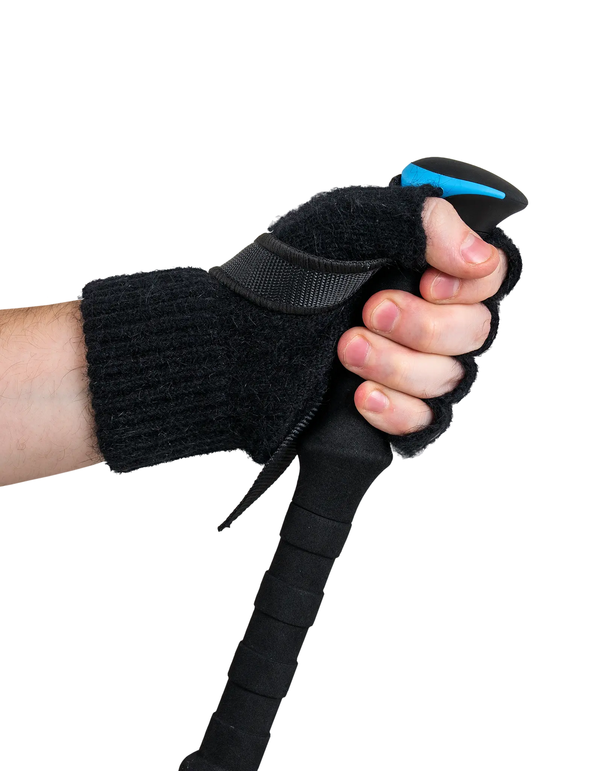 Zpacks Fingerless Brushtail Possum Gloves フィンガーレスブラシテールポッサムグローブ - 着用してトレッキングポールのグリップを握った手のひら側（公式画像） - 山道具とULギアのお店 Ascend Lite