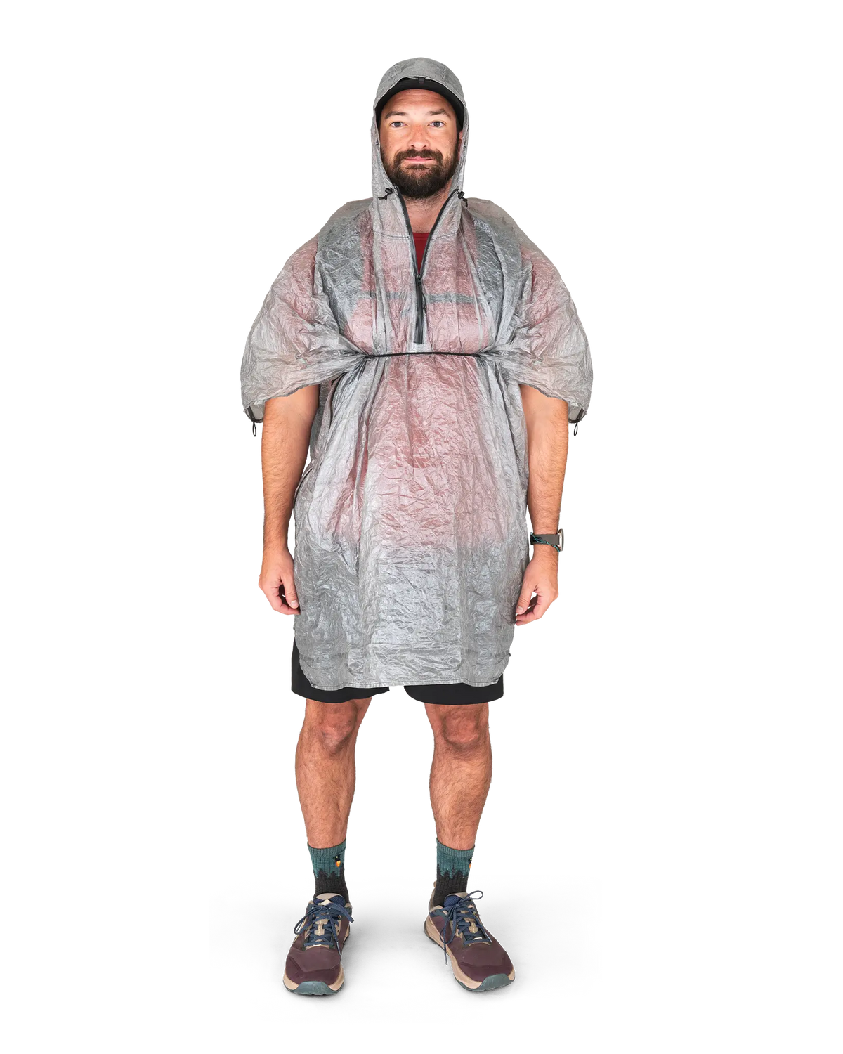 Zpacks Convertible Groundsheet Poncho コンバーチブルグランドシートポンチョ - ザックなしで着用した正面（公式画像） - 山道具とULギアのお店 Ascend Lite