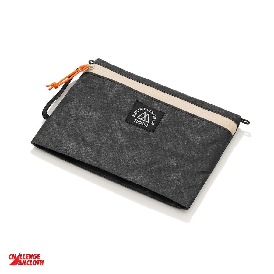 RIDGE MOUNTAIN GEAR Travel Pouch Plus トラベルポーチプラス ULTRA 100X Black Magic 全体（公式画像） - 山道具とULギアのお店 Ascend Lite