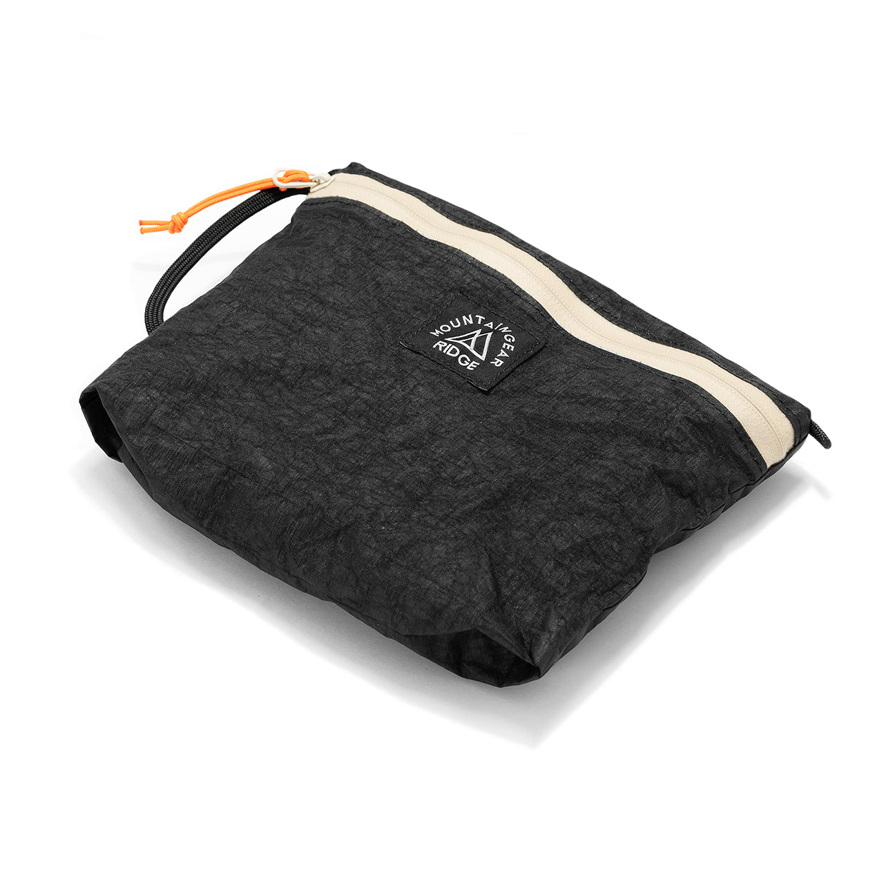 RIDGE MOUNTAIN GEAR Travel Pouch Plus トラベルポーチプラス ULTRA 100X Black Magic マチを広げて膨らませた状態（公式画像） - 山道具とULギアのお店 Ascend Lite
