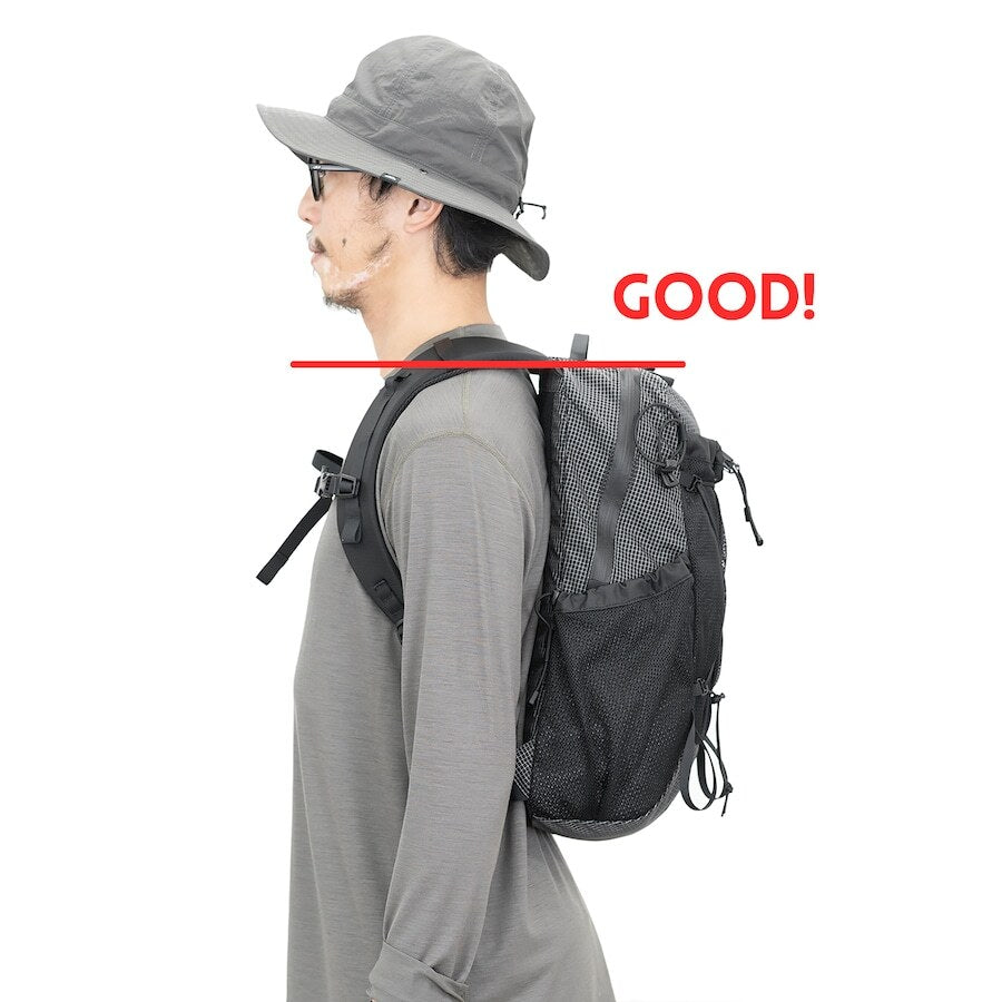 RIDGE MOUNTAIN GEAR One Mile MP ワンマイルMP 正しい背負い位置の例（GOOD）（公式画像） - 山道具とULギアのお店 Ascend Lite