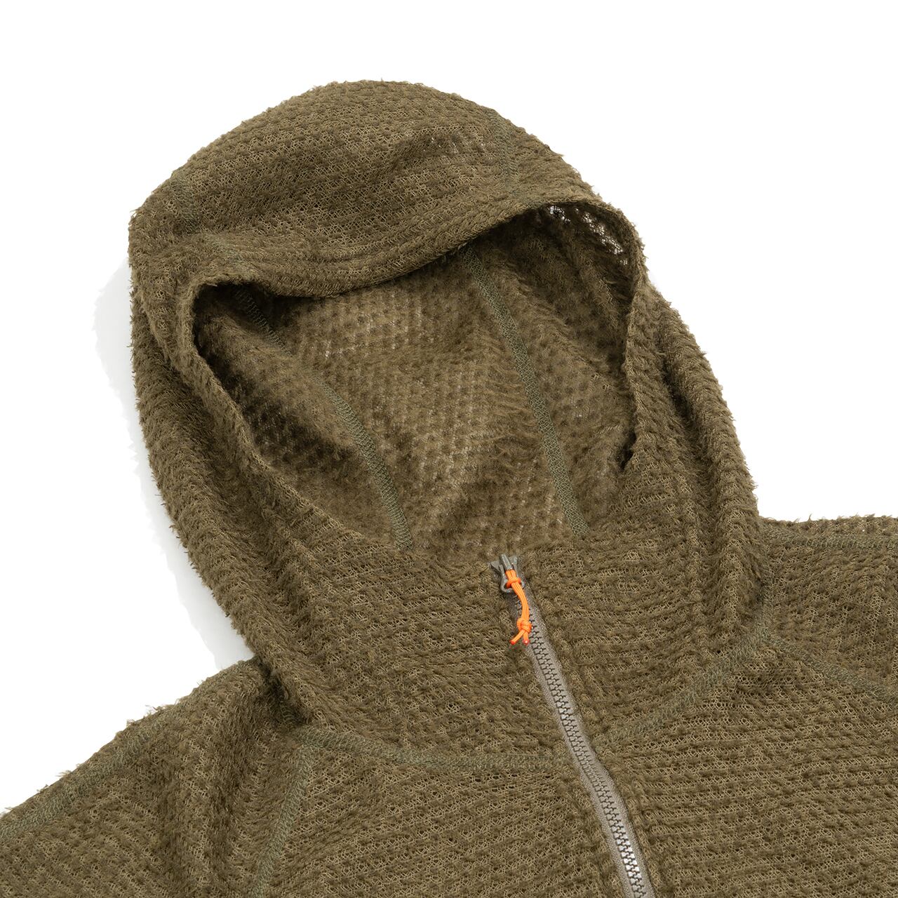 RIDGE MOUNTAIN GEAR Alpha Full Zip Hoodie アルファフルジップフーディ フードと襟元のクローズアップ フロントジップのオレンジの引き手（Forest Floor・公式画像） - 山道具とULギアのお店 Ascend Lite