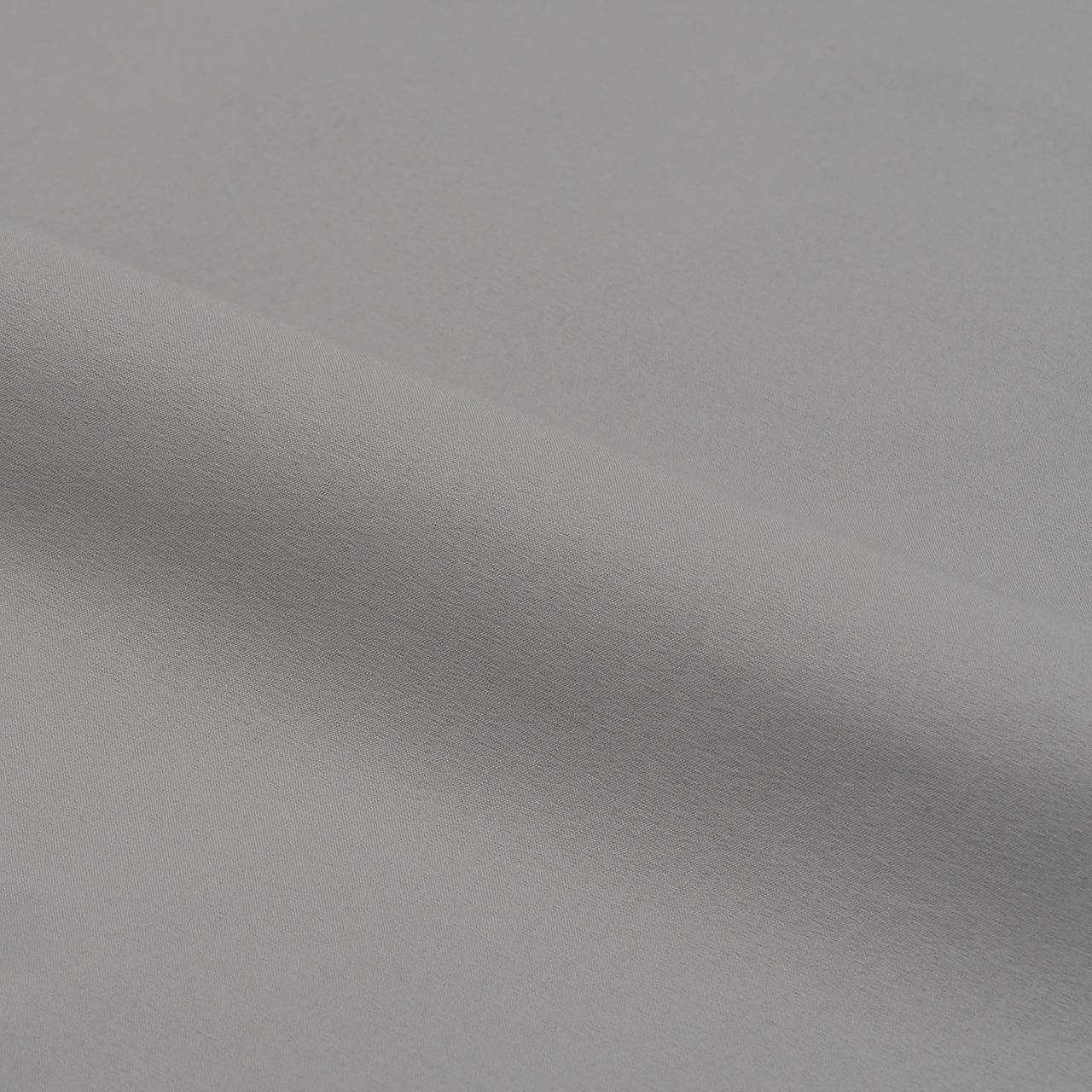RIDGE MOUNTAIN GEAR Unwind Pants アンワインドパンツ 東レ Primeflex 2Wayストレッチ生地の織り目とドレープを写した生地アップ（公式画像） - 山道具とULギアのお店 Ascend Lite
