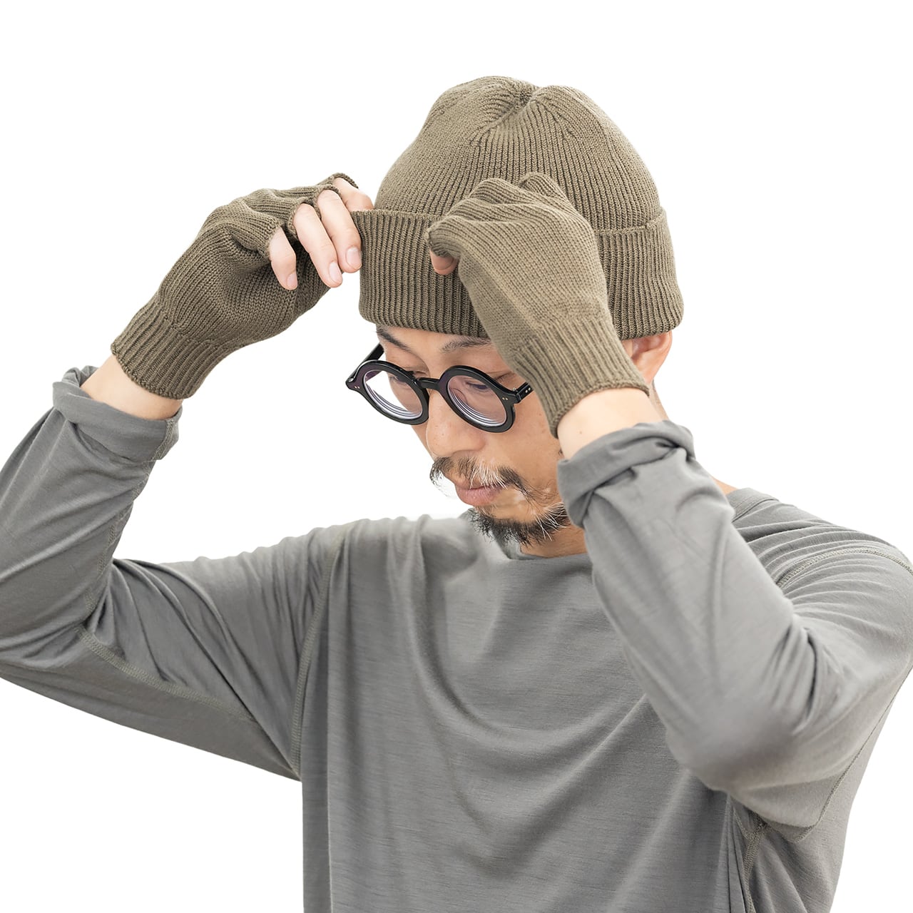 RIDGE MOUNTAIN GEAR Merino PlaX Beanie メリノプラックスビーニー Olive Driftwood かぶるところ（公式画像） - 山道具とULギアのお店 Ascend Lite