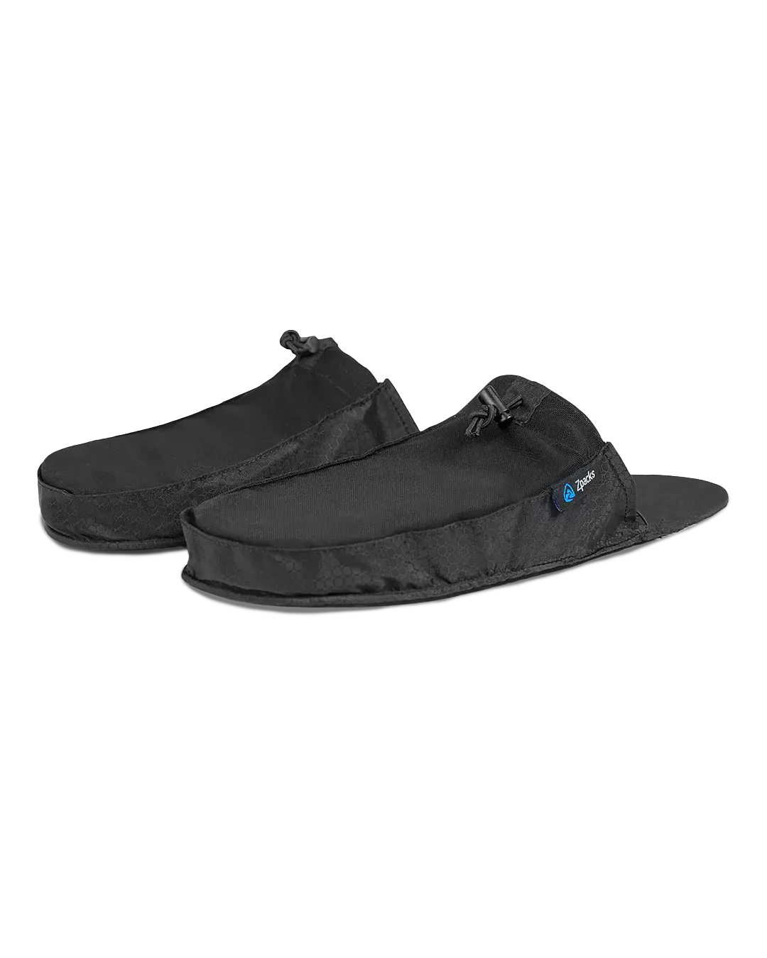 Zpacks Ultralight Camp Shoes ウルトラライトキャンプシューズ ジェットブラック 斜め前から - 全体がブラックのアッパーとかかとのショックコード - 山道具とULギアのお店 Ascend Lite