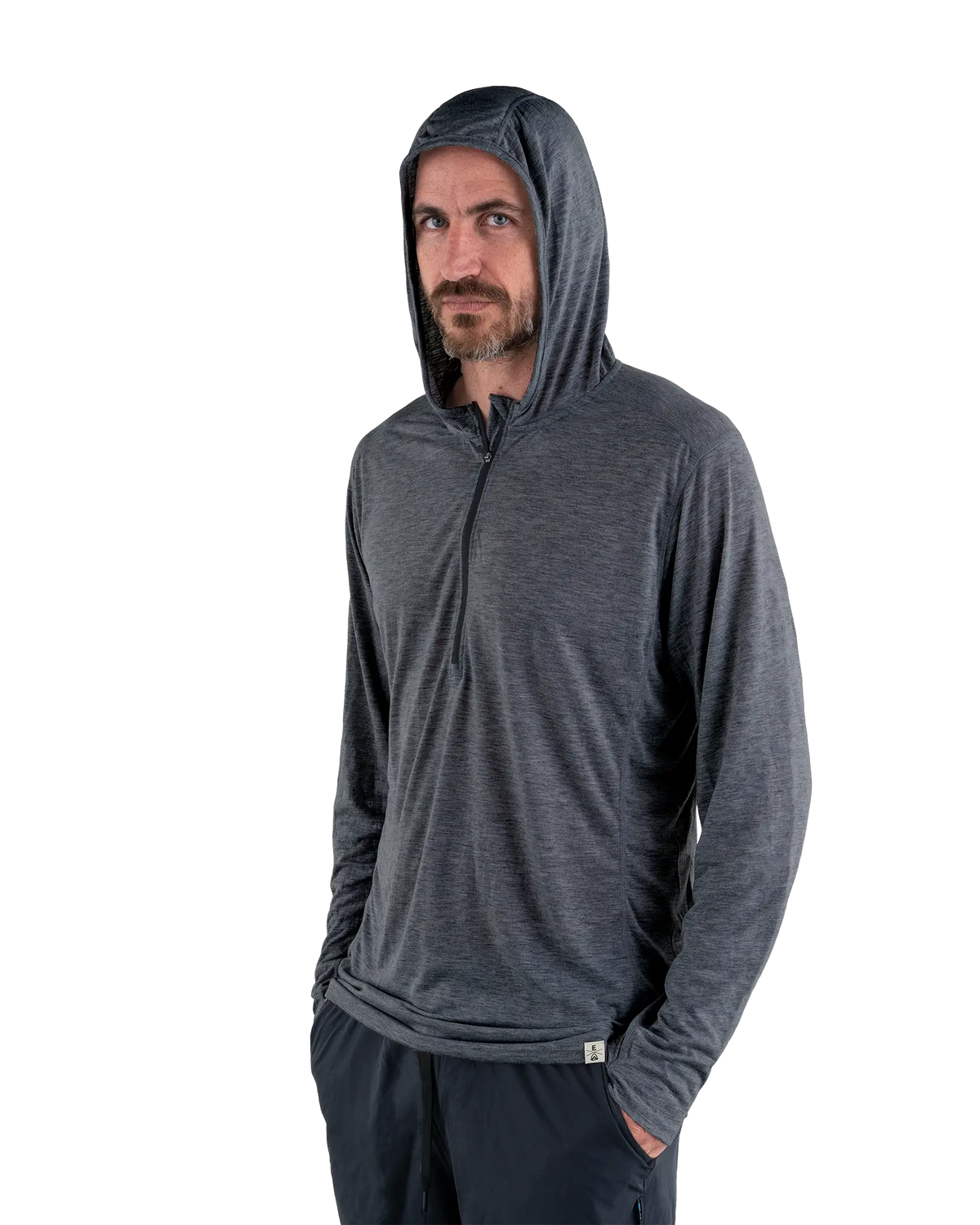 Zpacks Mirage Merino Sun Hoody ミラージュメリノサンフーディ Charcoal - フードをかぶった状態の着用（公式画像） - 山道具とULギアのお店 Ascend Lite