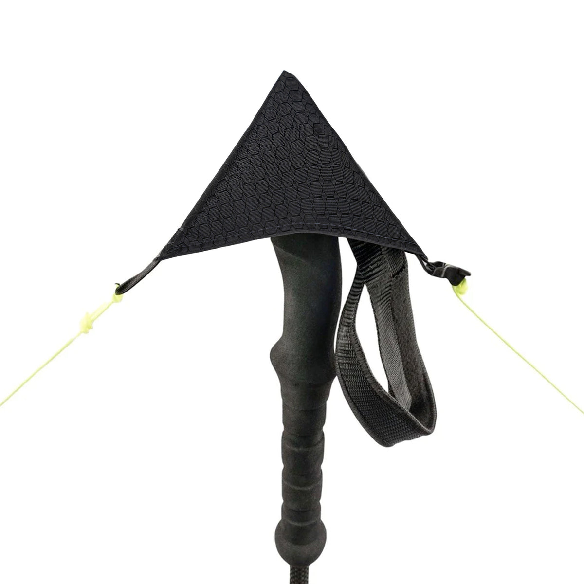 Zpacks Trekking Pole Cup トレッキングポールカップ - トレッキングポールのグリップにカップを被せた拡大（公式画像） - 山道具とULギアのお店 Ascend Lite